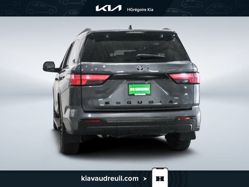 2024 Toyota Sequoia Grey Blainville - photo #5