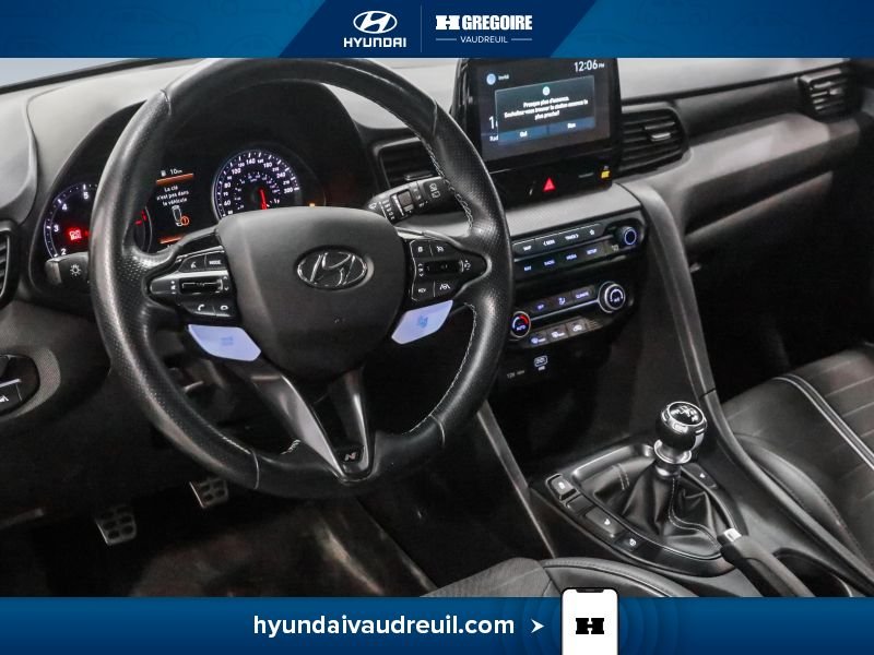 2022 Hyundai Veloster Grey Vaudreuil-Dorion - photo #15