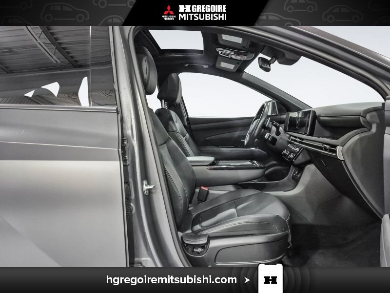 2025 Hyundai Tucson Grey Blainville - photo #25