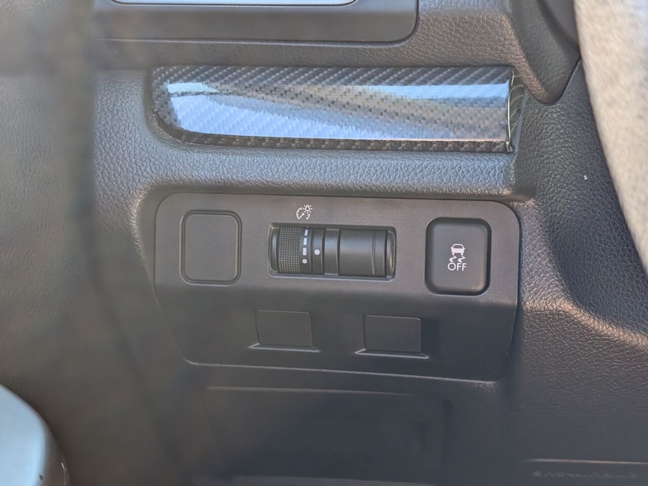 Subaru XV Crosstrek LIMITED/AWD/TOIT OUVRANT/SIÈGES CHAUFFANTS/AC/CAMÉRA DE RECUL 2015 Argent Sherbrooke - photo #11