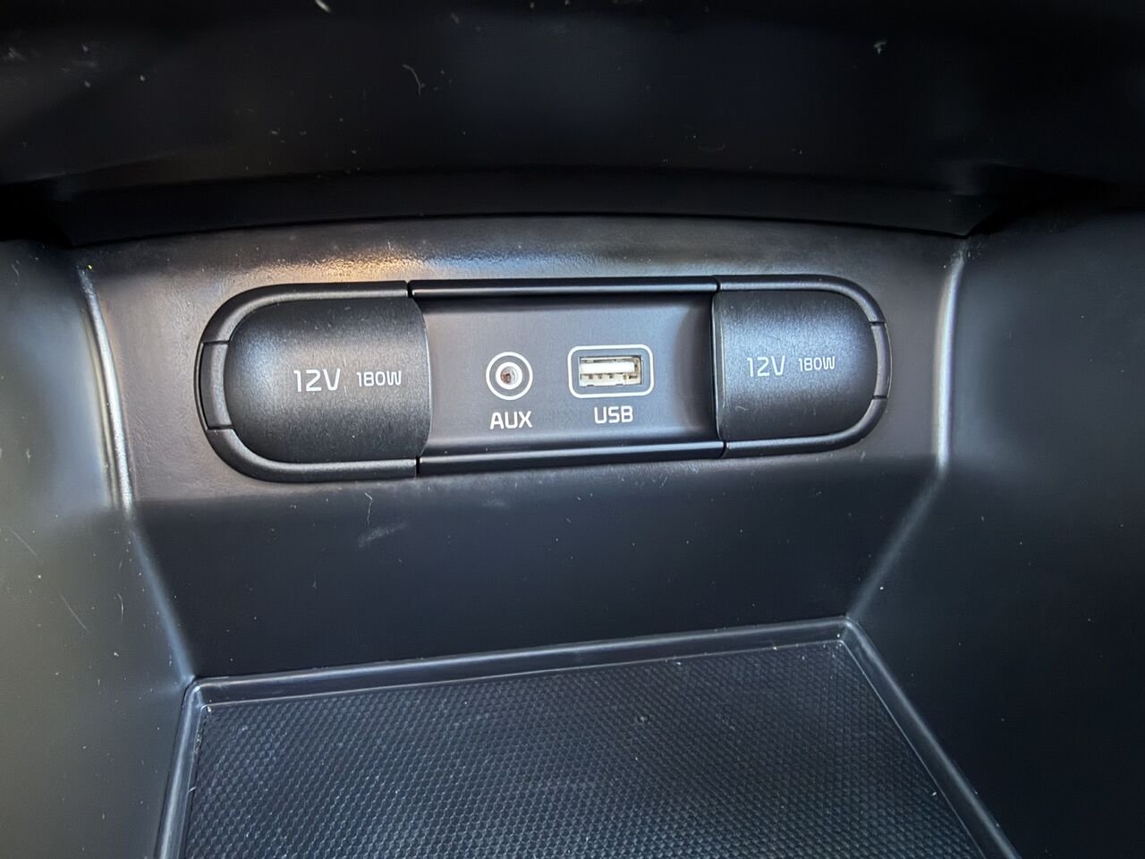 2017 Kia Sorento Black Thetford Mines - photo #32