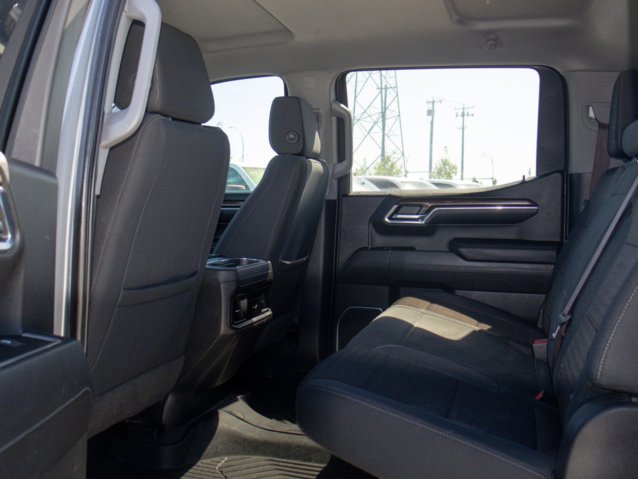 2023 Chevrolet Silverado 1500 4WD Crew Cab 147 LT Trail Boss Grey Sherwood Park - photo #31