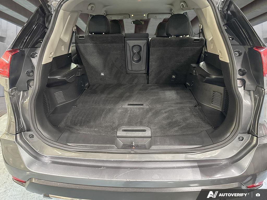 2018 Nissan Rogue 2602433A | S, new shield, new brakes, very low kms Grey Edmonton - photo #11