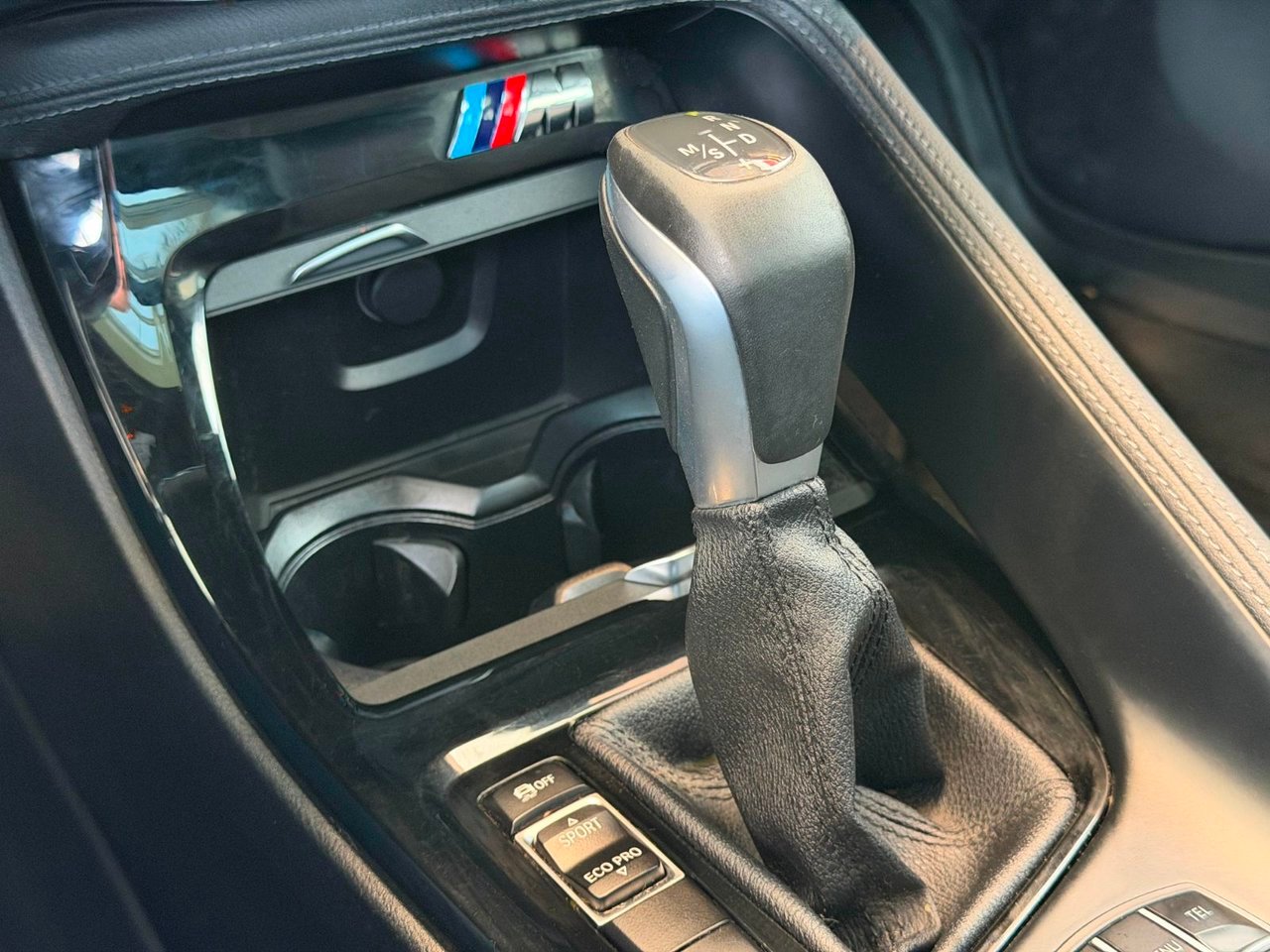2017 BMW X1 Black Notre-Dame-des-Prairies - photo #32