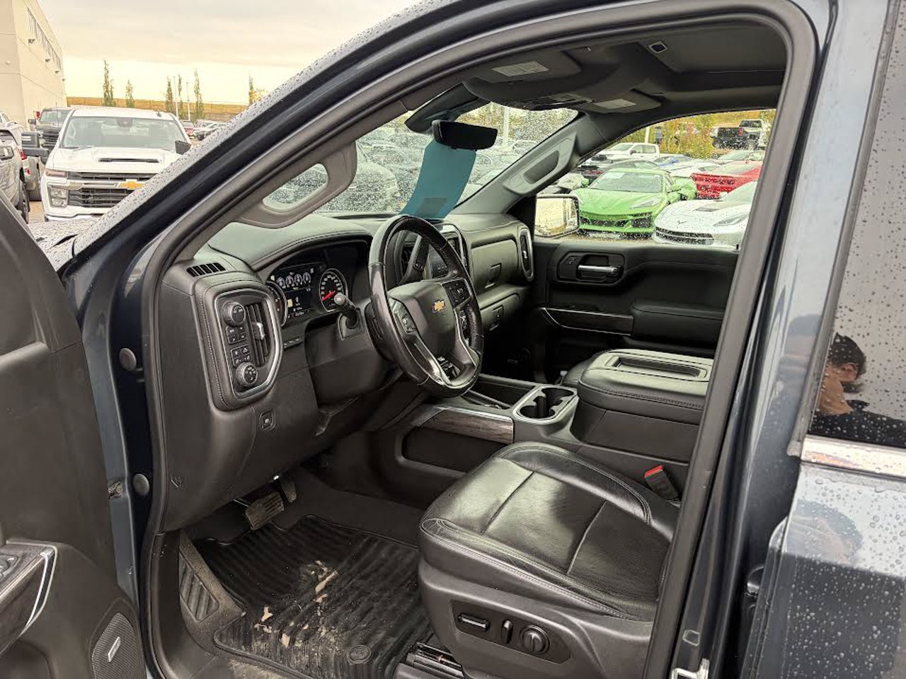 2020 Chevrolet Silverado 1500 4WD Crew Cab 147 LTZ Grey Sherwood Park - photo #6
