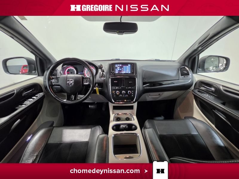 2017 Dodge GR Caravan Black Saint-Eustache - photo #16