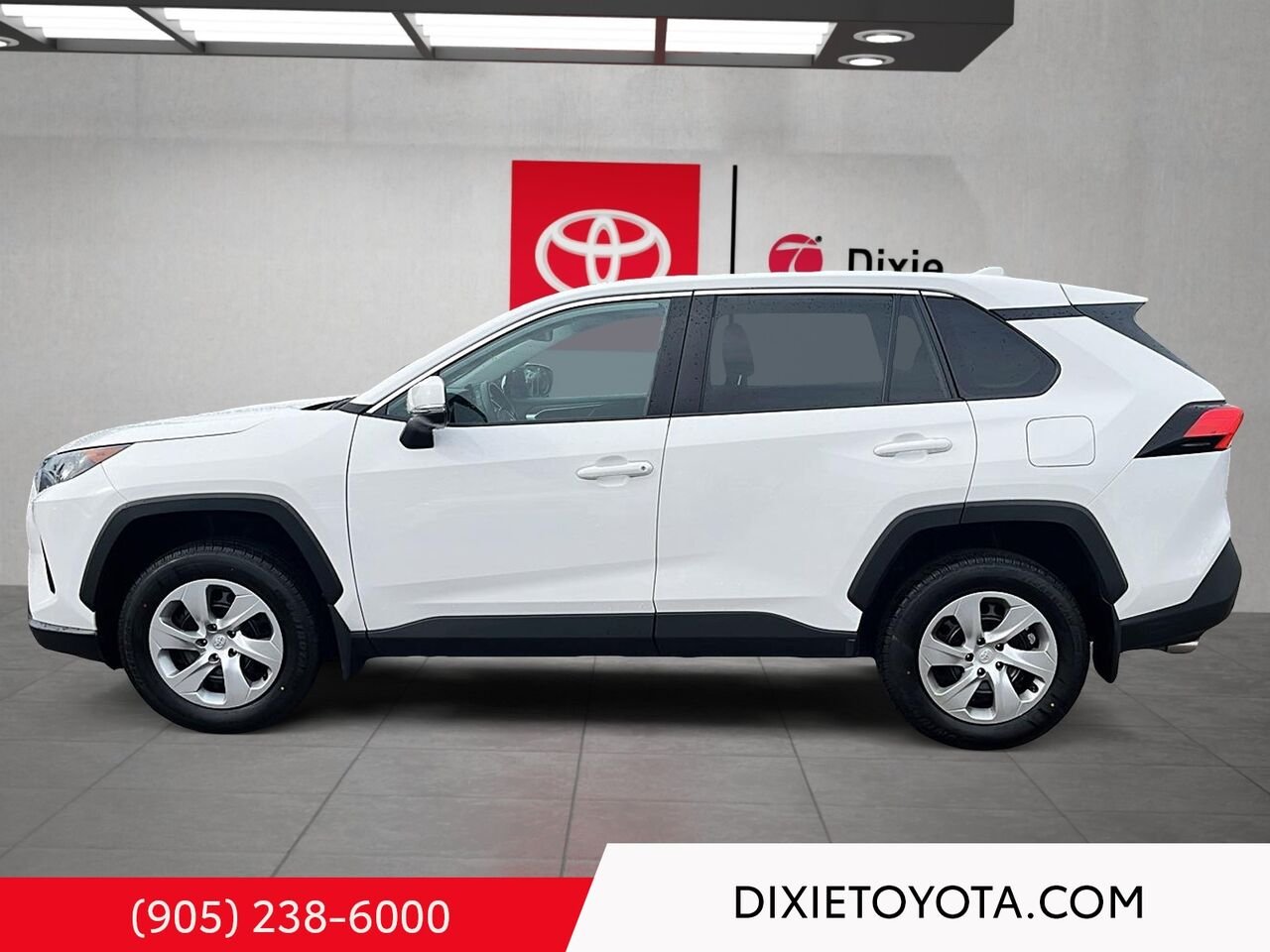 2022 Toyota RAV4 LE AWD / CLEAN CARFAX / HEATED SEATS / TOYOTA SAFETY SENSE / CARPLAY AND ANDROID AUTO White Mississauga - photo #5