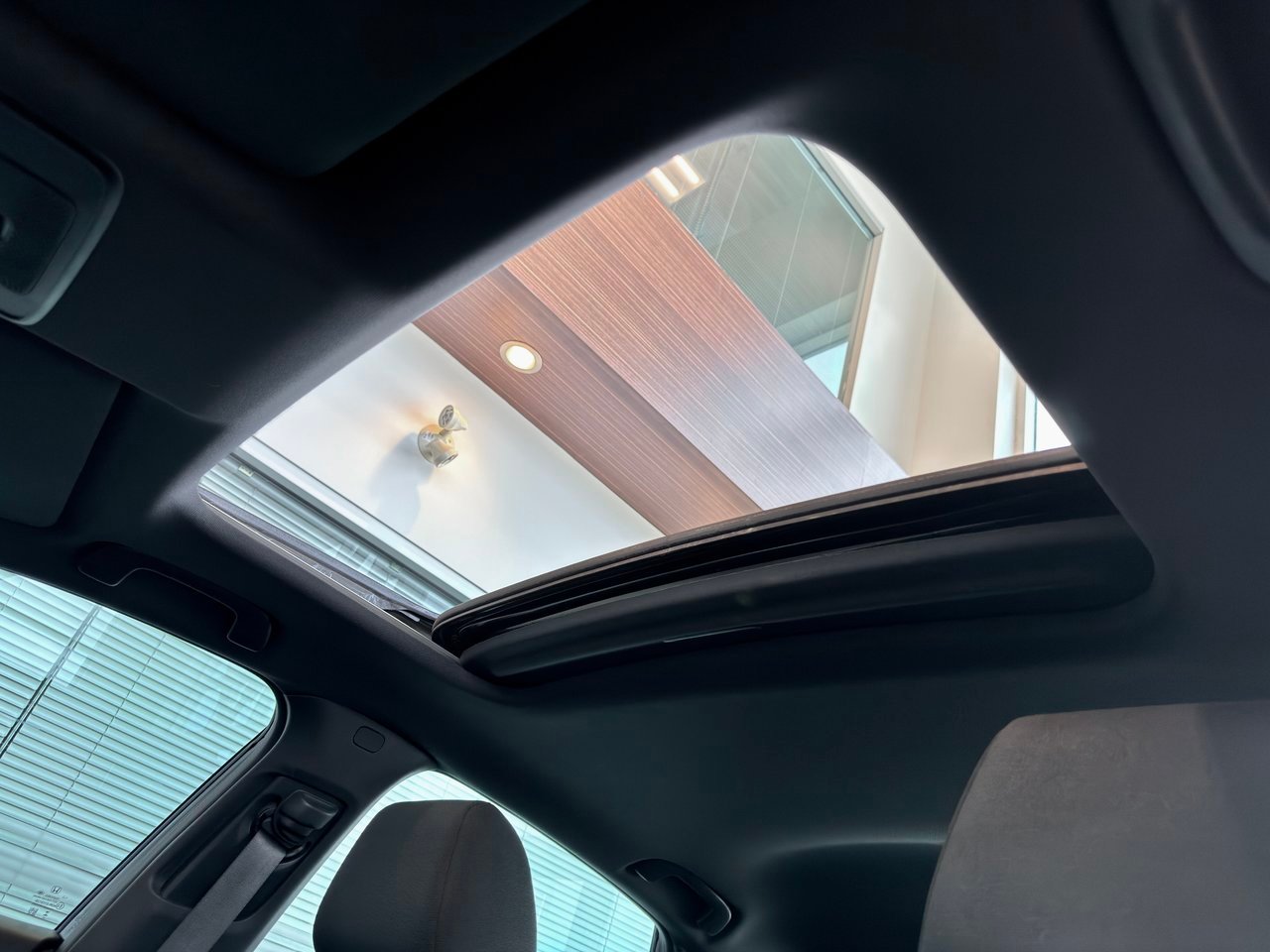 2023 Honda Civic Sedan gray Notre-Dame-des-Prairies - photo #13