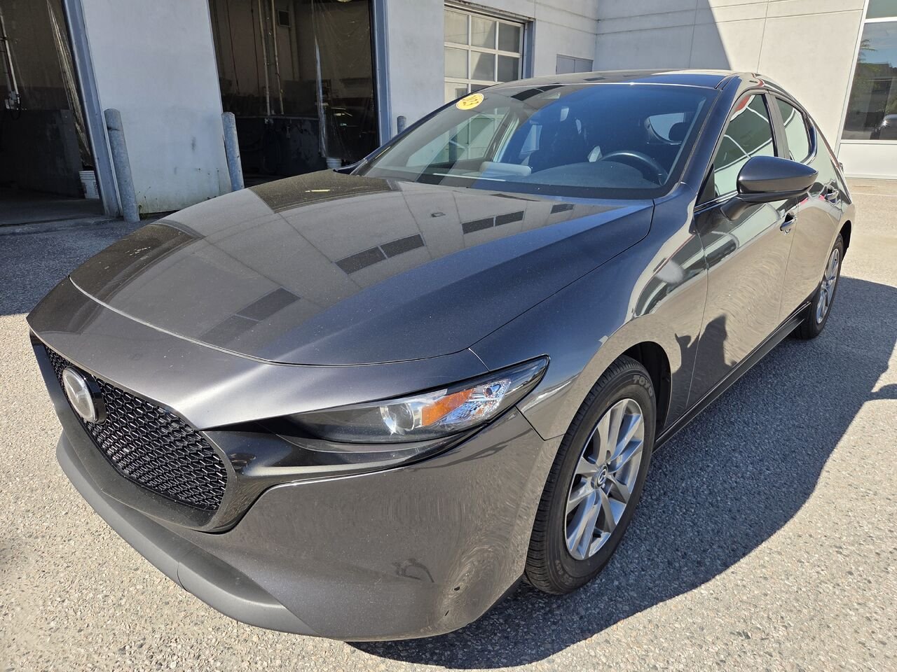 2023 MAZDA MAZDA3 SPORT 01C4 GRIS Mont-Laurier - photo #0