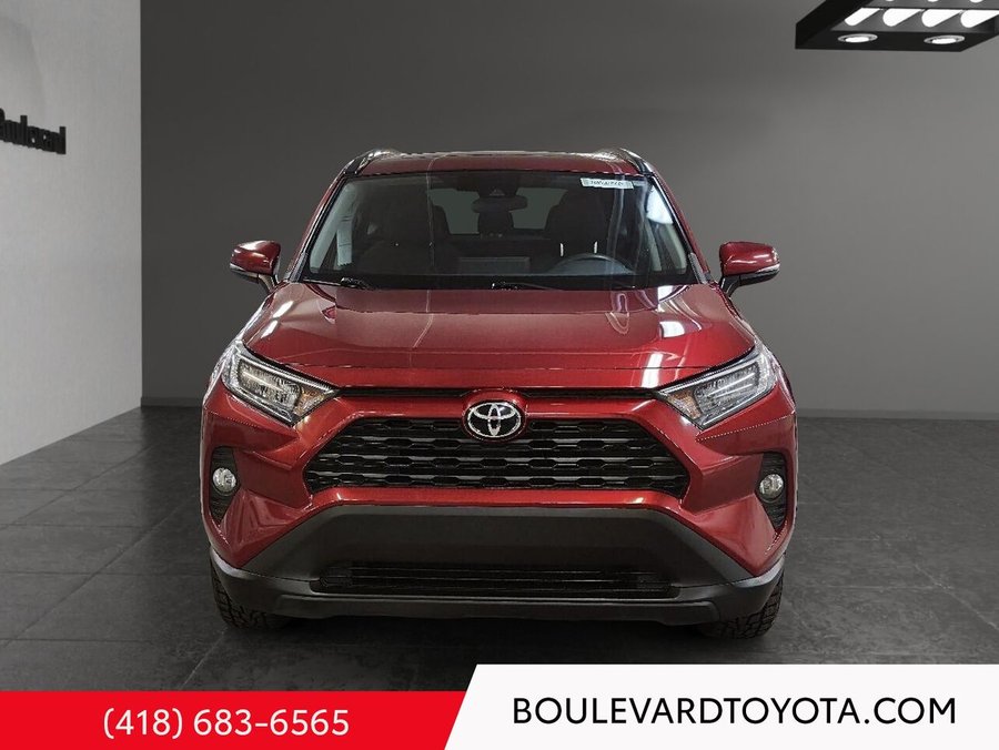 Toyota RAV4 XLE, AWD 2021 Rouge