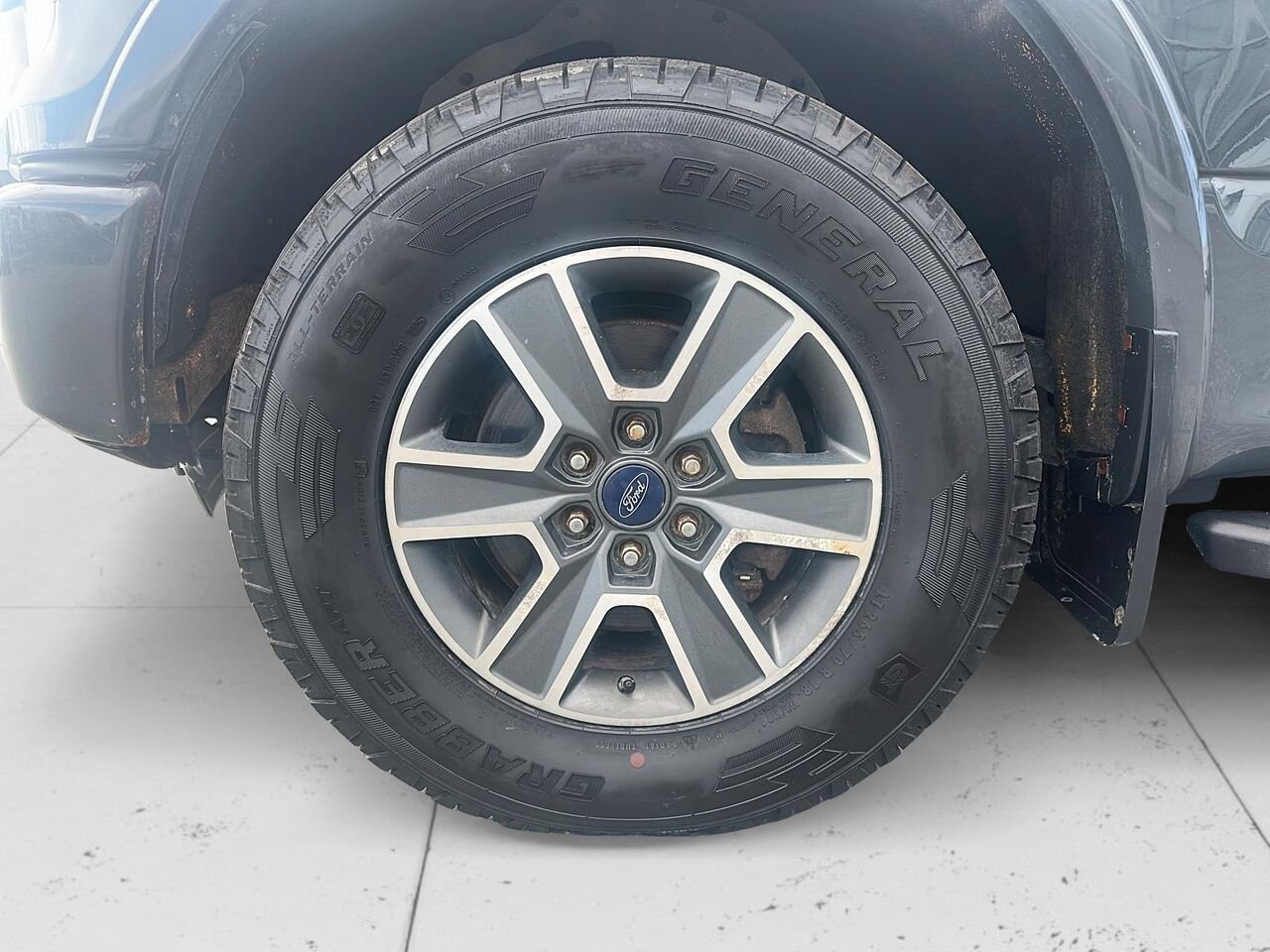 2016 Ford F-150 Grey Rouyn-Noranda - photo #6