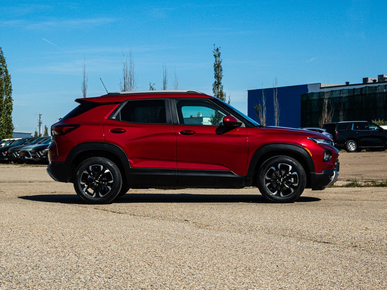 2021 Chevrolet Trailblazer FWD 4dr LT Red Sherwood Park - photo #14