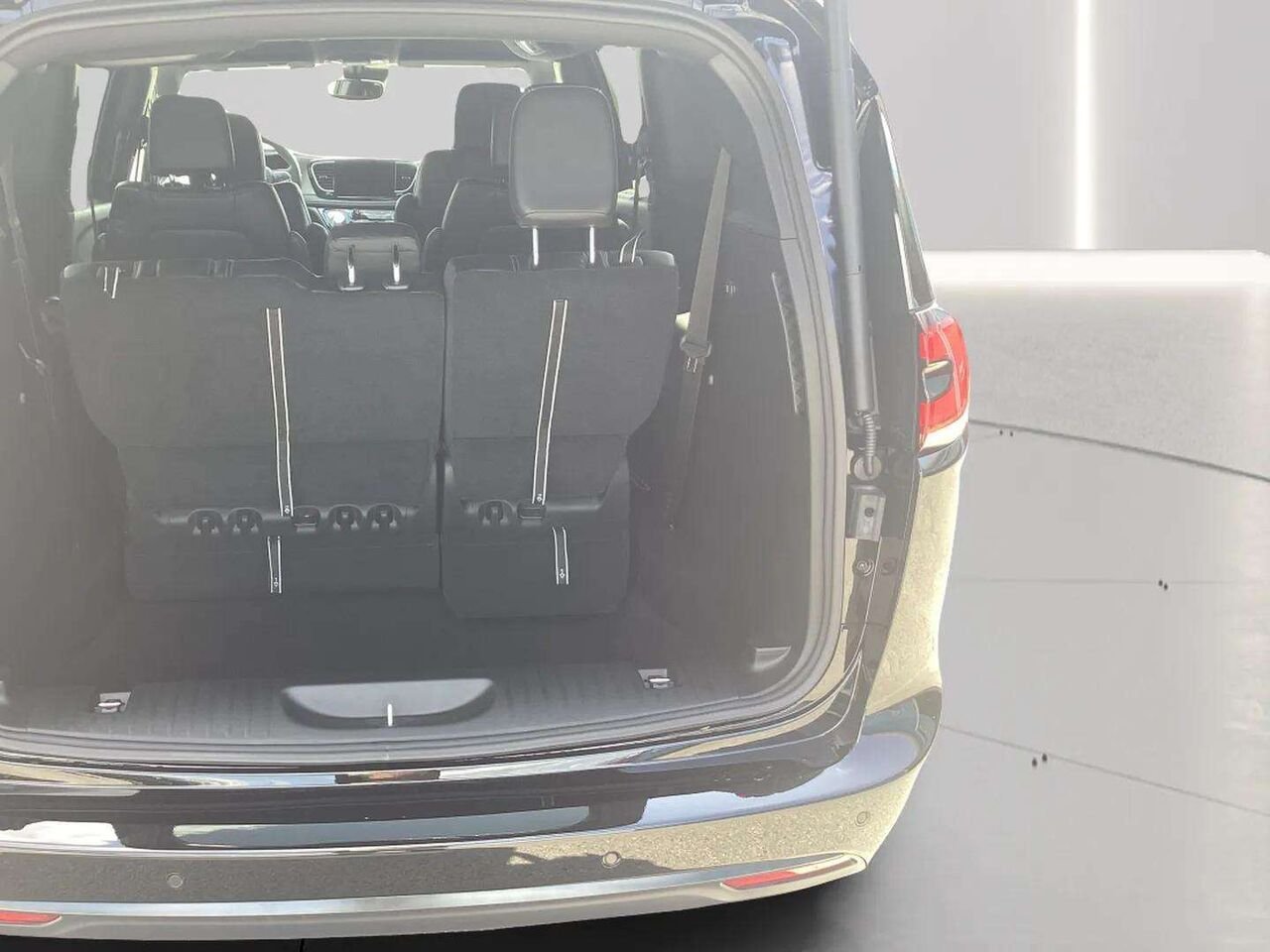 CHRYSLER PACIFICA 2027 Noir Gatineau - photo #18