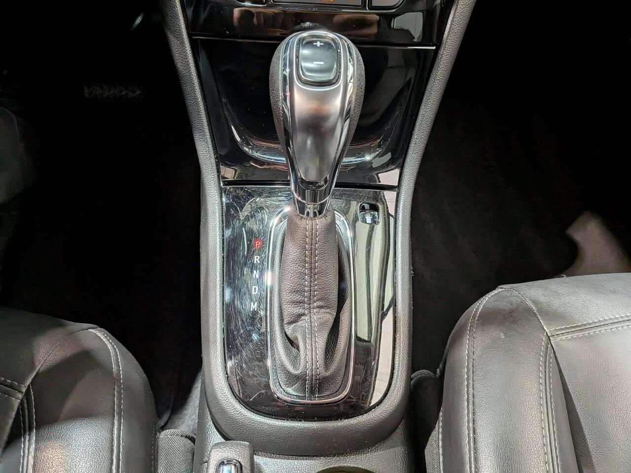 2018 Buick Encore FWD 4dr Essence White Val-David - photo #27