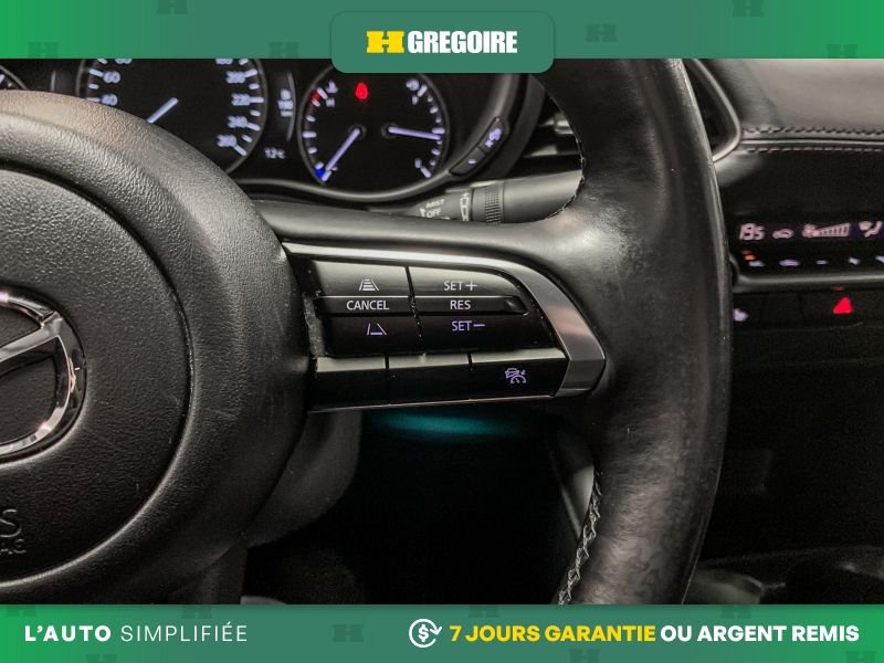 2024 Mazda 3 Grey Laval - photo #17