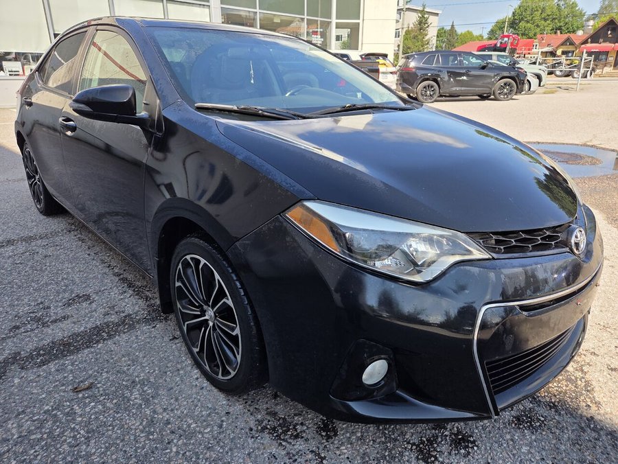 2016 Toyota COROLLA 2016 Black
