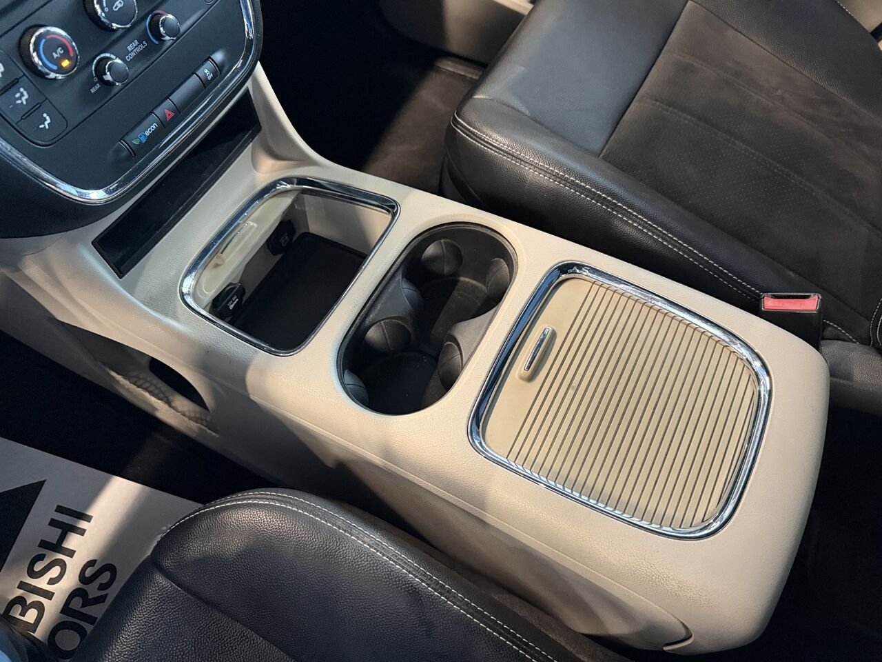 Dodge Grand Caravan 2019 Bleu Saint-Eustache - photo #18