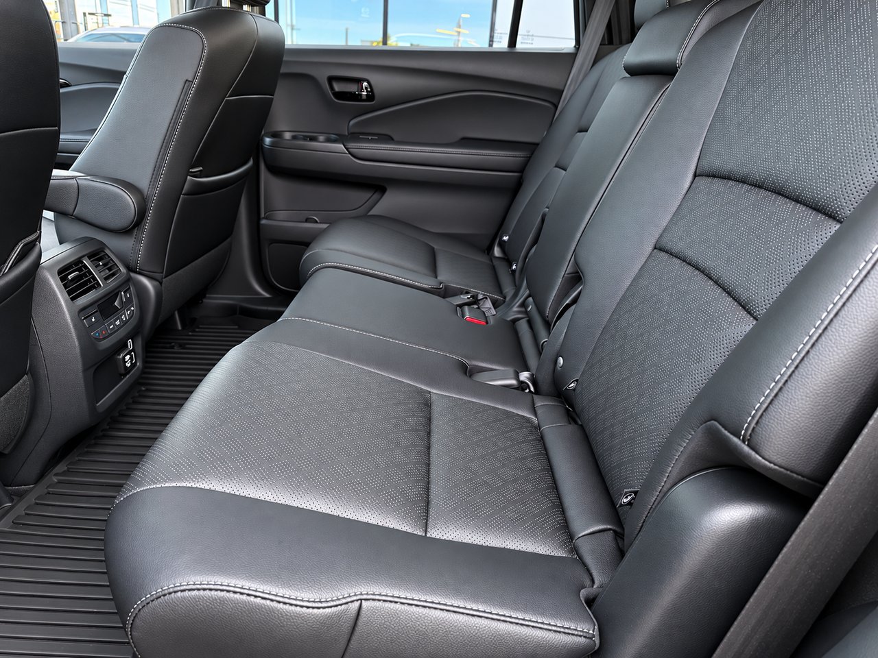 Honda Passport JAMAIS ACCIENTÉ / AWD (4X4) / APPLE CARPLAY ET ANDROID AUTO 2023 Noir Châteauguay - photo #8