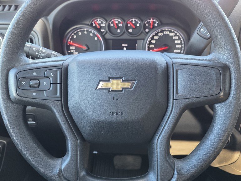 2023 Chevrolet Silverado 1500 Custom 4X4 Blue Mont-Laurier - photo #22