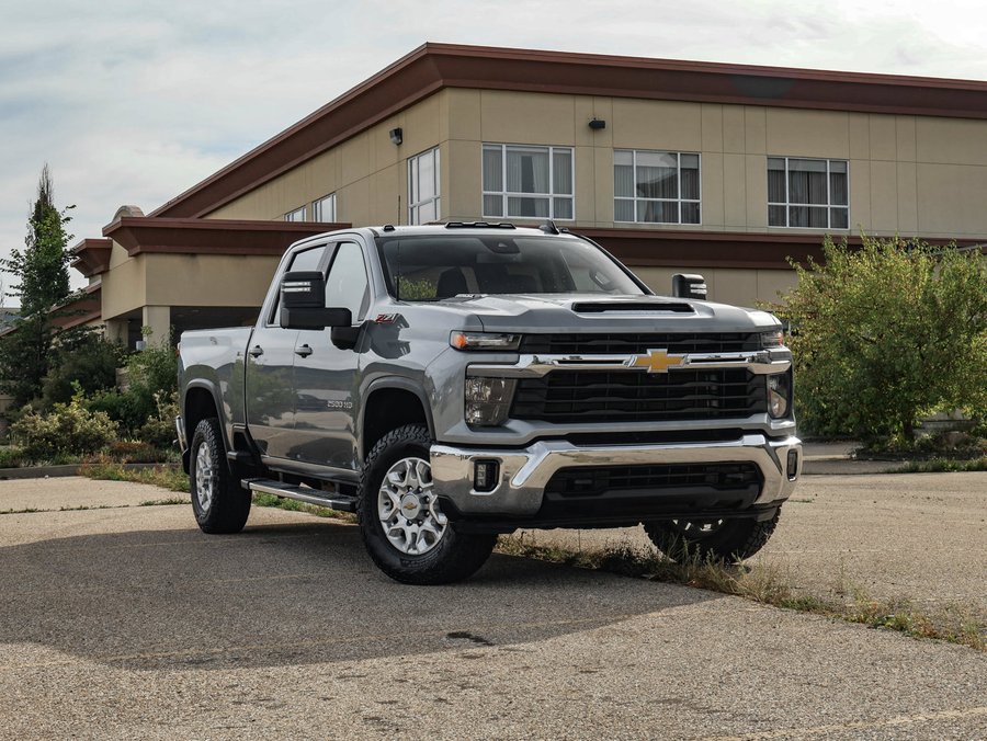 2024 Chevrolet Silverado 2500HD LT 6.6L Gas | Heated Seats Grey