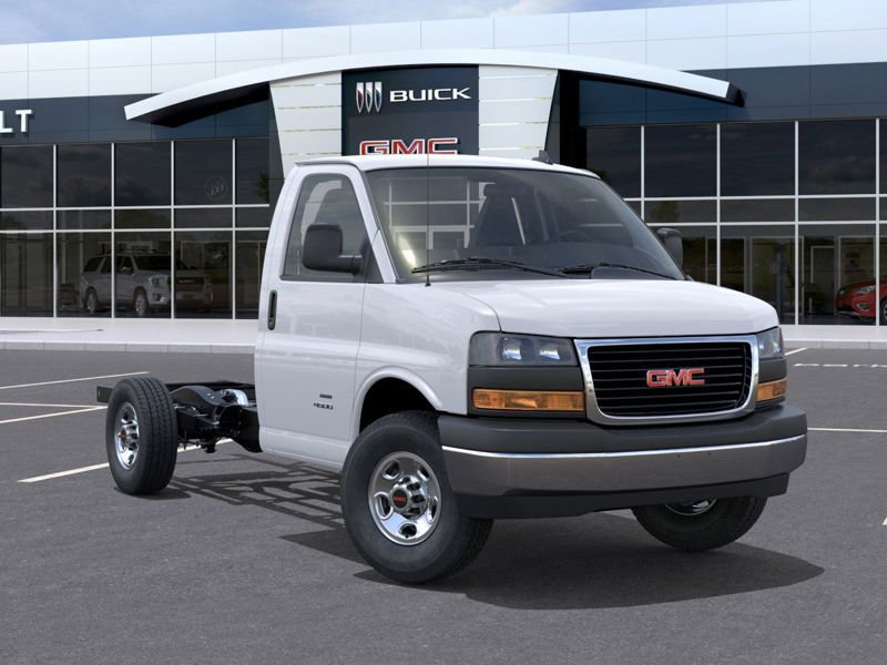 GMC FOURGONNETTE COMMERCIALE TRONQUÉE SAVANA 3500 fourgonnette 139 po 2026 Blanc Sherbrooke - photo #6