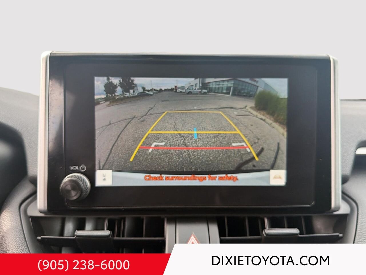 2023 Toyota RAV4 Hybrid XLE AWD / CLEAN CARFAX / HEATED SEATS / MOONROOF / ALLOY WHEELS / CARPLAY AND ANDROID AUTO White Mississauga - photo #15