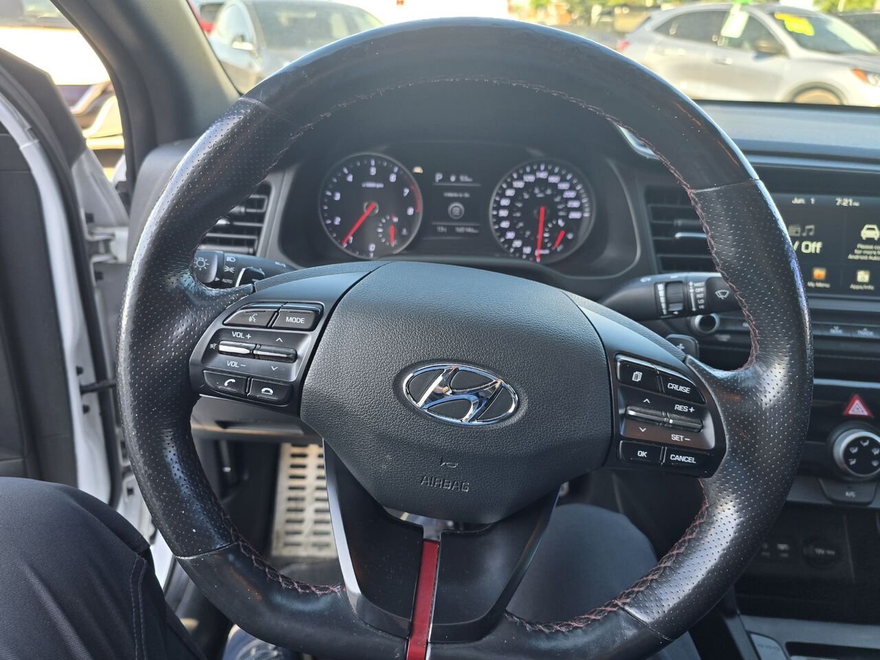 Hyundai Elantra 2019 Blanc Longueuil, - photo #12