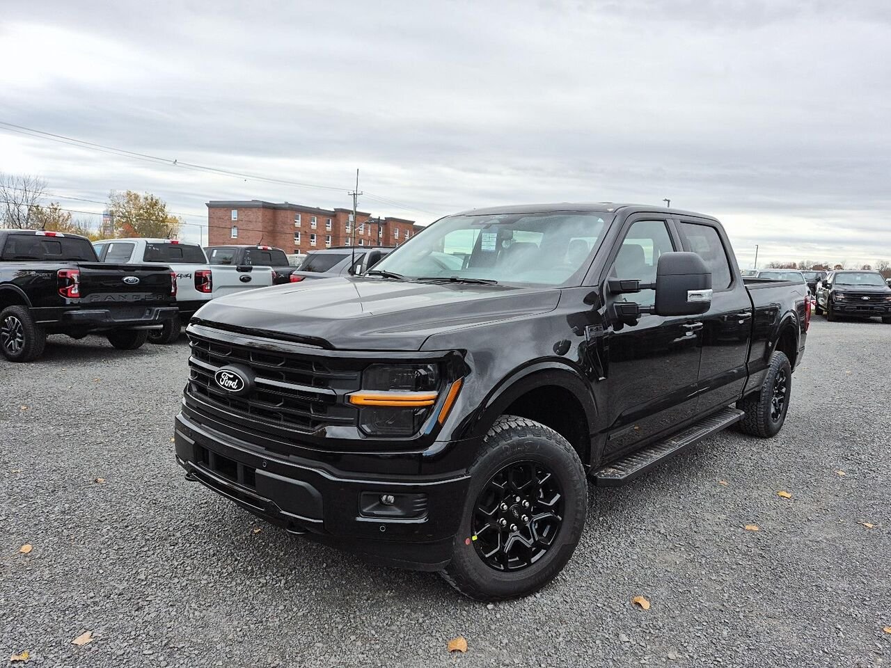 Ford F-150 2F459 | XLT 2026 Noir agate métallisé Saint-Jérôme - photo #1