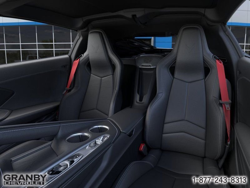 CHEVROLET Corvette CORVETTE STINGRAY COUPE 1LT (1LT) | 27-0165 2027 NOIR Granby - photo #5
