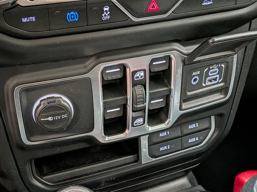 2021 Jeep Wrangler 4xe Unlimited Sahara 4x4 Grey Val-David - photo #24
