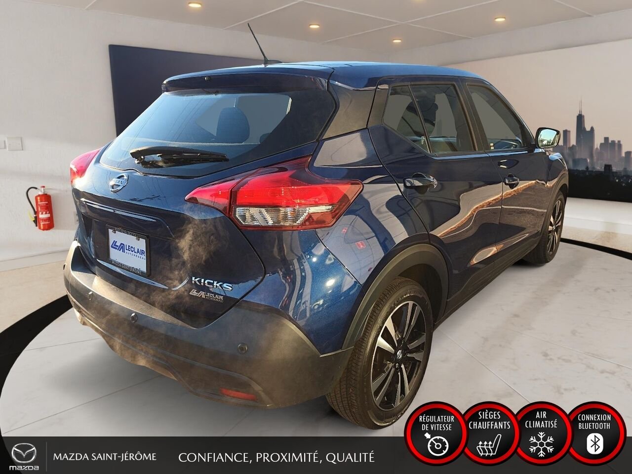 Nissan Kicks SV | JAMAIS ACCIDENTÉ | SIÈGES CHAUFFANTS | APPLE CARPLAY | DÉMARREUR À DISTANCE 2020 Bleu Saint-Jérôme - photo #5
