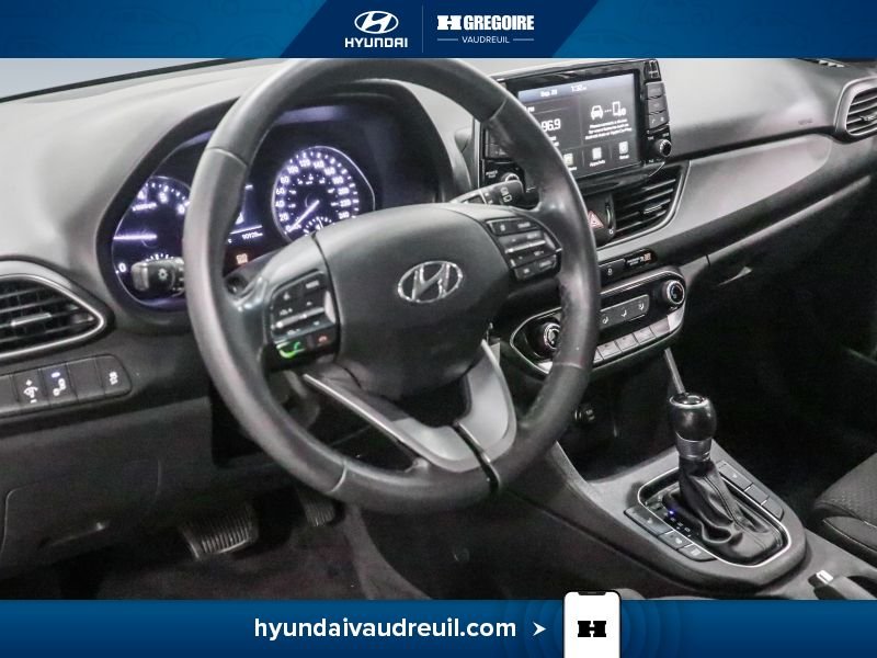 2020 Hyundai Elantra Silver Laval - photo #15