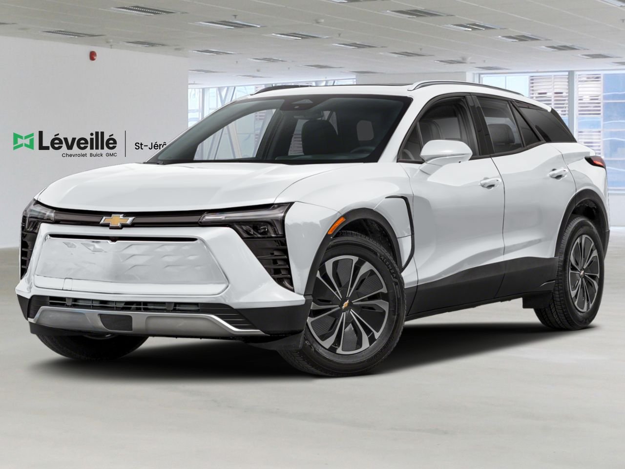 CHEVROLET Blazer EV LT TA 2026 Blanc sommet Saint-Jérôme - photo #0