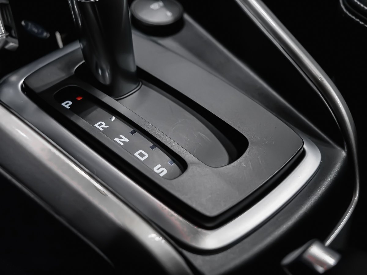 2020 Ford EcoSport TITANIUM Silver Montreal - photo #10