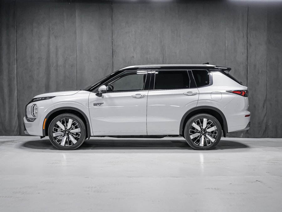 Mitsubishi Outlander PHEV GT 2026 Blanc diamant/toit noir