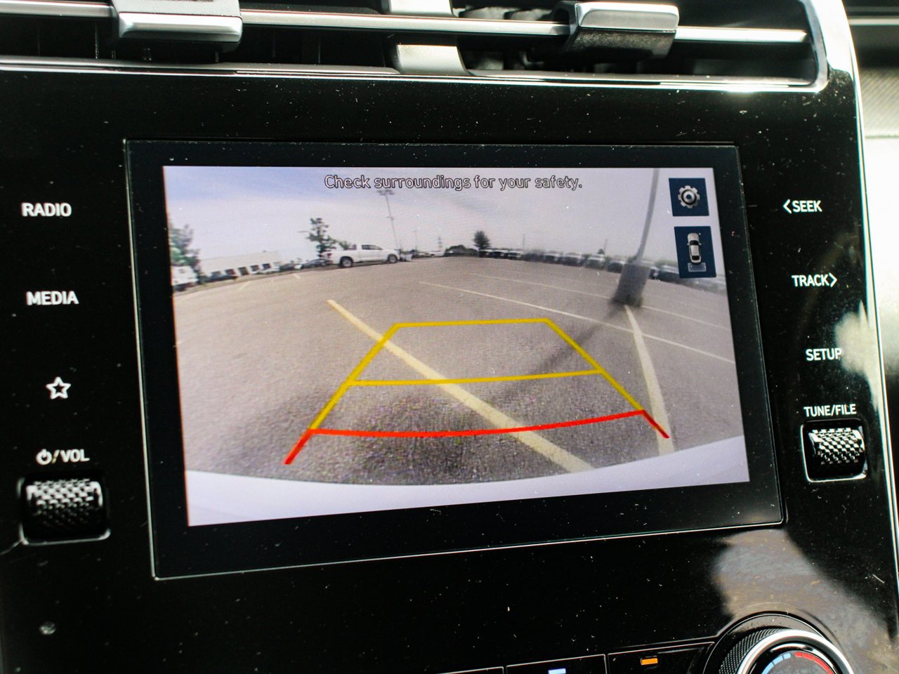 2023 Hyundai Tucson Preferred AWD White Sherwood Park - photo #23