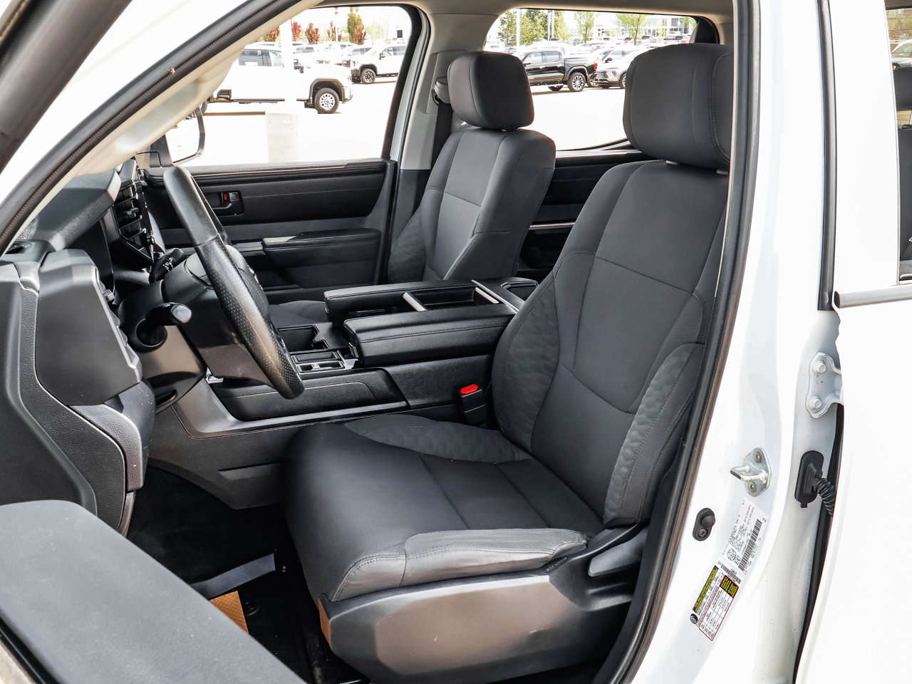 2024 Toyota Tundra 4x4 Crewmax SR White Sherwood Park - photo #13