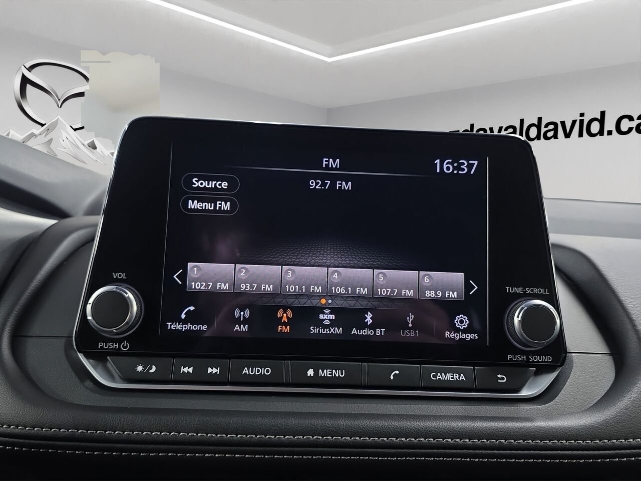 Nissan Rogue S TI AWD, Cruise control, Sièges chauffant, écran tactile 2024 Noir Val-David - photo #11