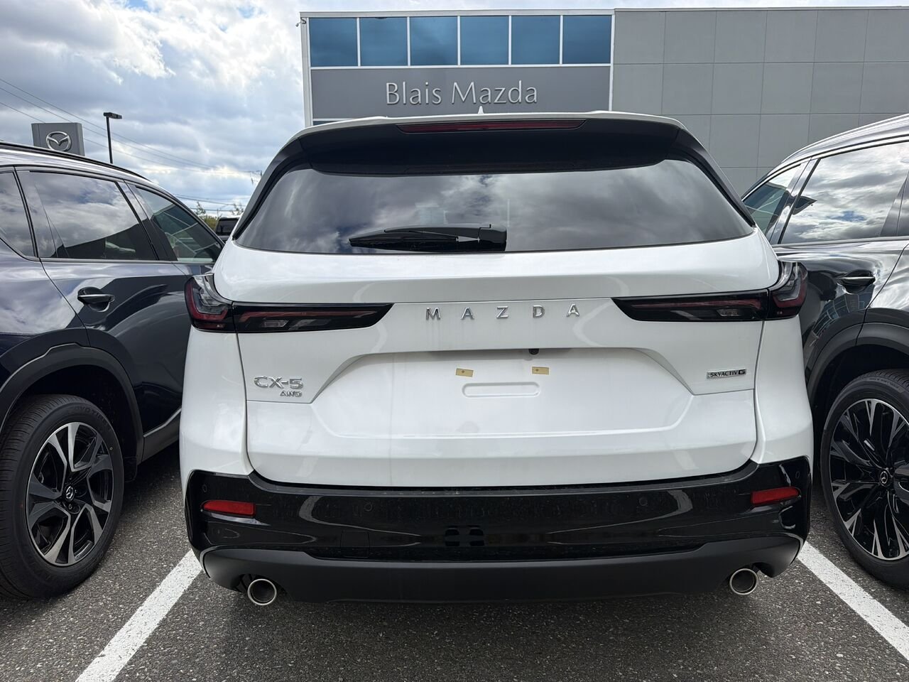 2026 MAZDA CX-5 GT White Ste-Marie - photo #4