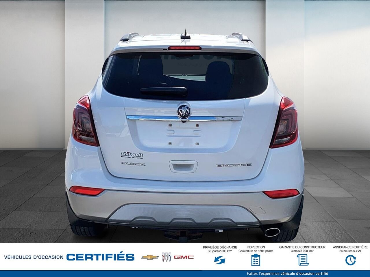 2017 BUICK ENCORE ESS Essence 4 portes TA White Montmagny - photo #2