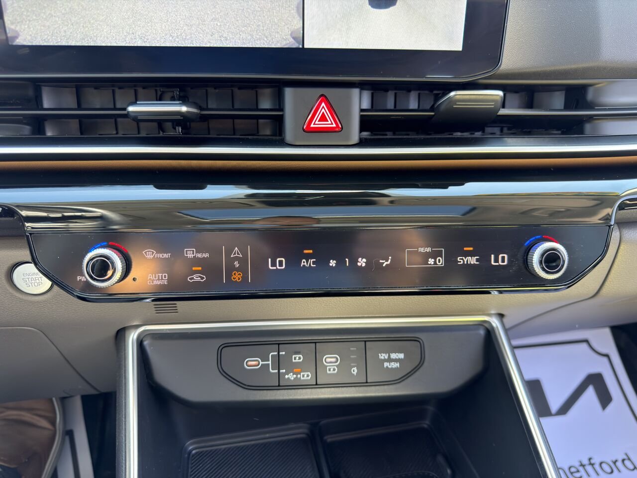 2025 Kia Carnival Black Thetford Mines - photo #27