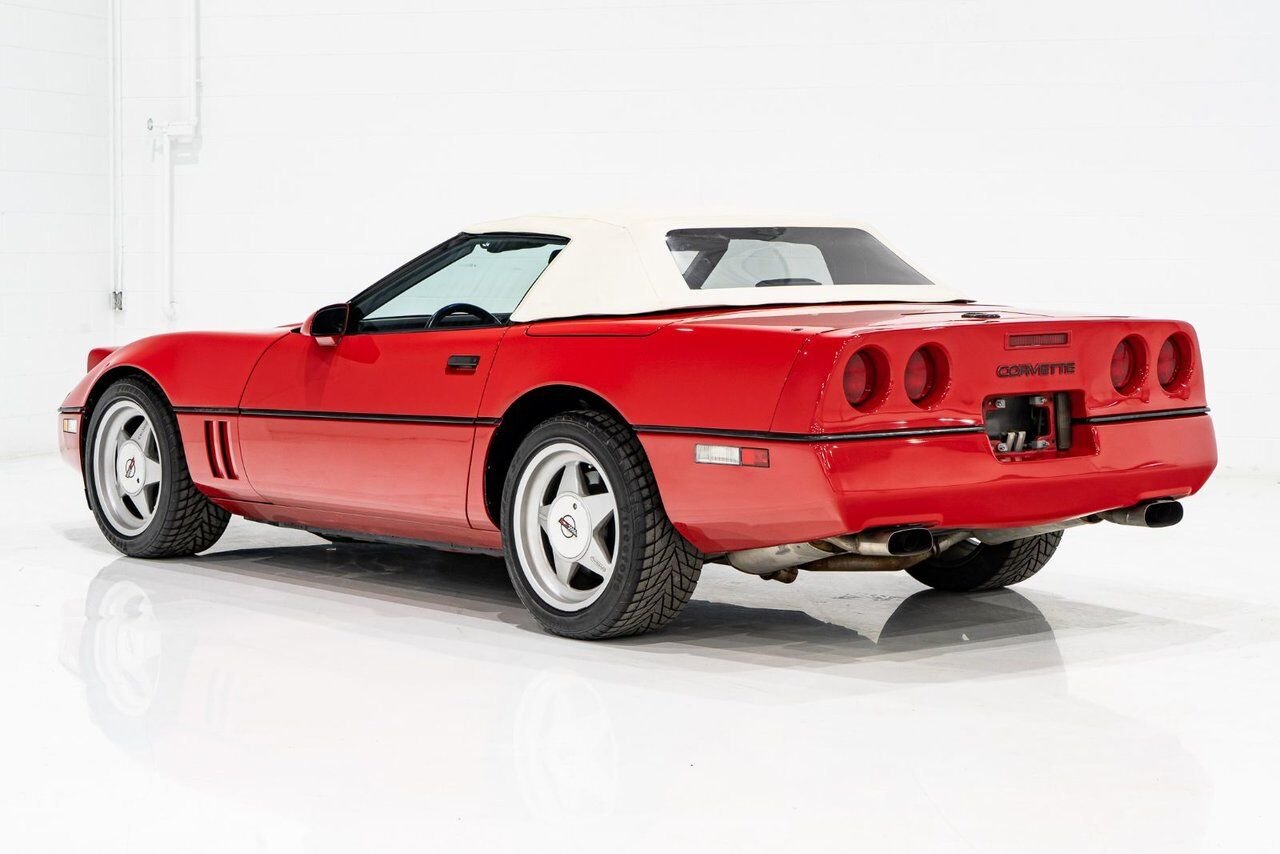 Chevrolet Corvette *PRIX EN USD* Callaway Turbo #123/400 built 1988 Rouge Montréal - photo #57
