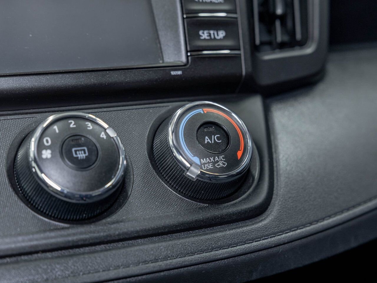 Toyota RAV4 LE *SIÈGES CHAUFF* BLUETOOTH CAMÉRA A/C USB 2016 Rouge Saint-Jérôme - photo #17
