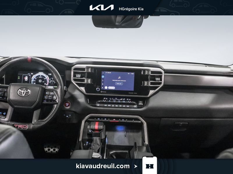 2024 Toyota Sequoia Grey Blainville - photo #18