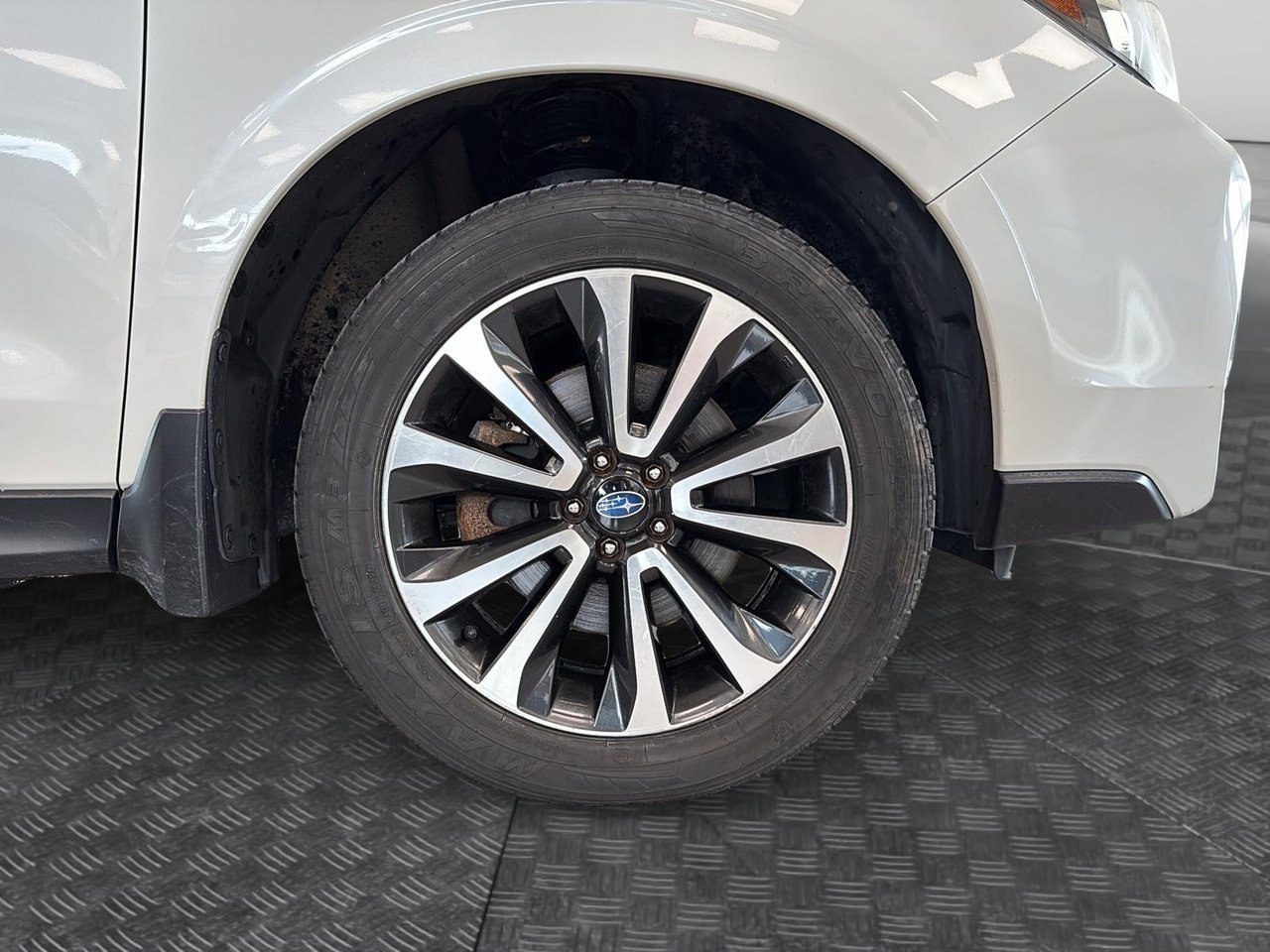 2017 Subaru Forester White Baie-Comeau - photo #7