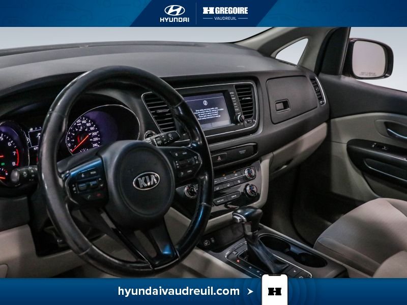 2018 Kia Sedona Red Laval - photo #15
