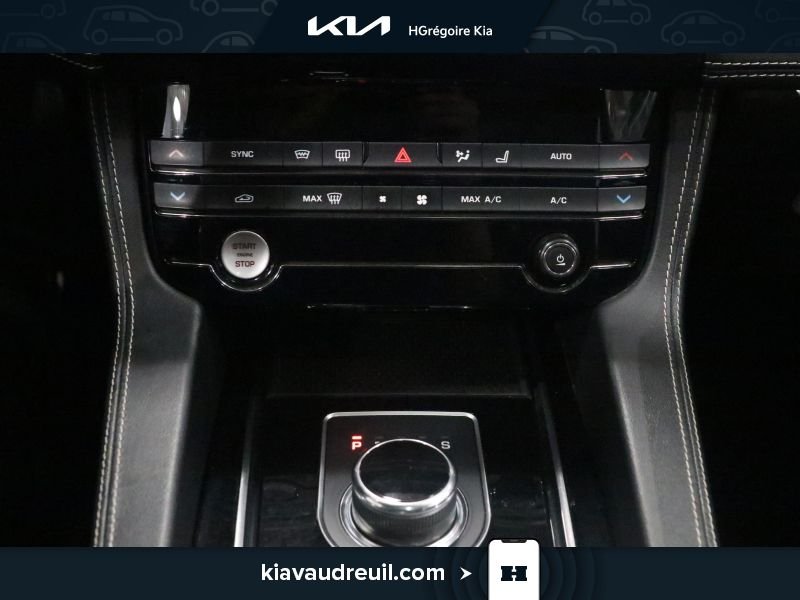 Jaguar F-PACE KW8096 | 35t R-Sport 2017 Noir Laval - photo #19