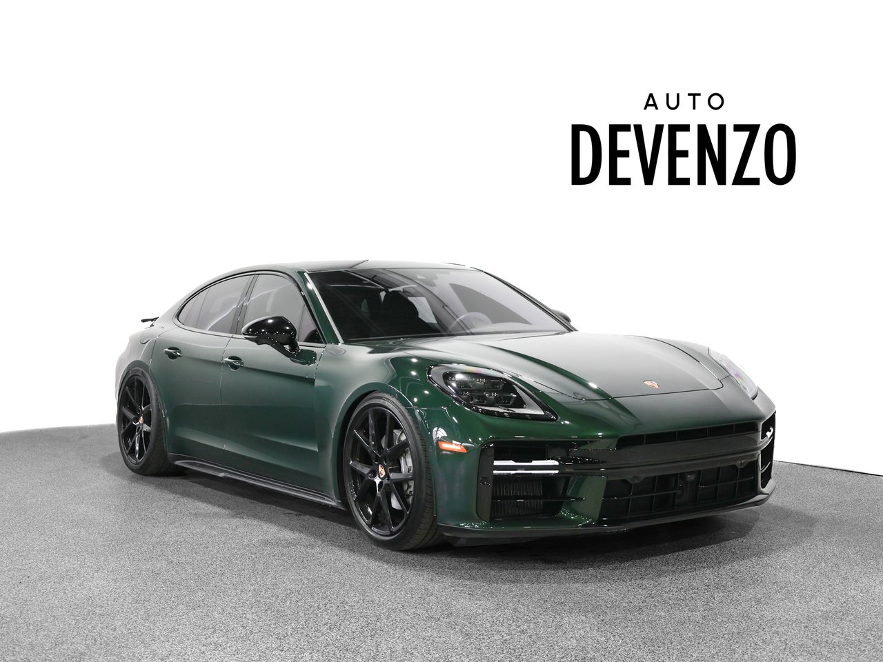 2024 Porsche Panamera Green Saint-Eustache - photo #1