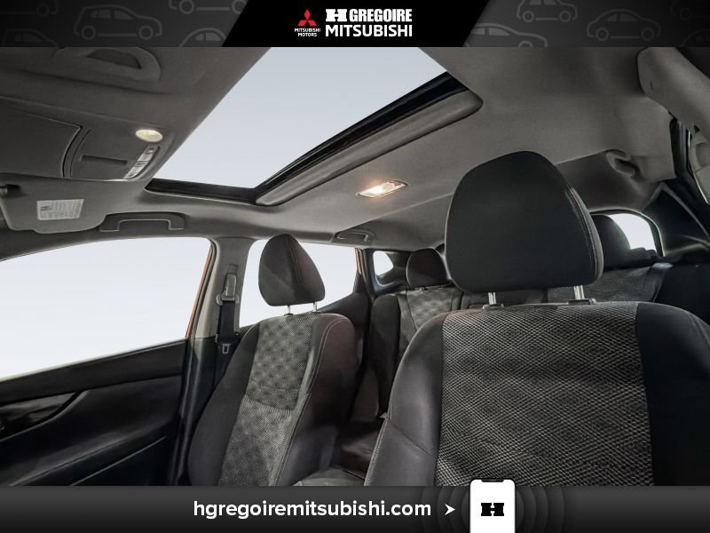 2017 Nissan Qashqai Orange Laval - photo #14