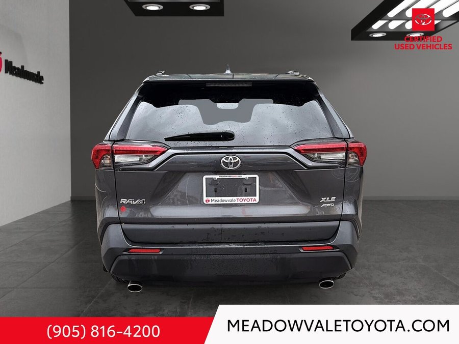 2021 Toyota RAV4 XLE AWD Grey